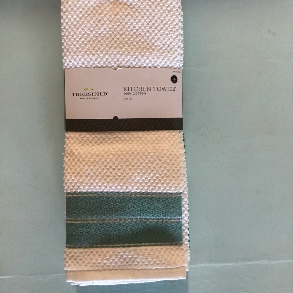 Brand new set of kitchen dishtowels